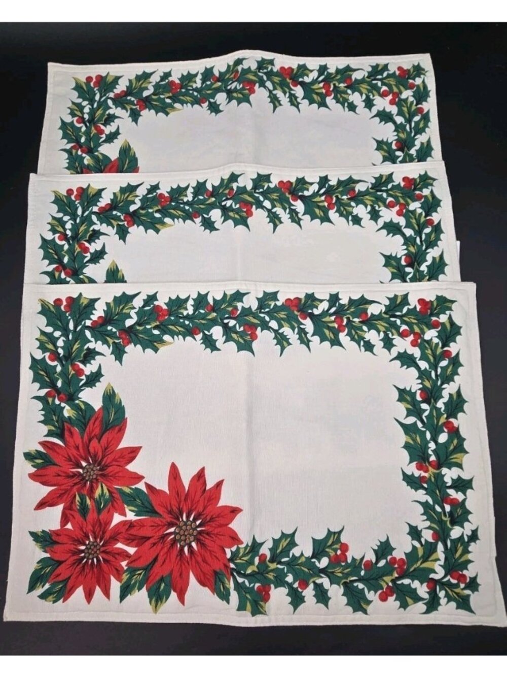3 Vtg 2002 Martha Stewart Poinsettia Placemats Holly Berries 100% Cotton 19"x13"